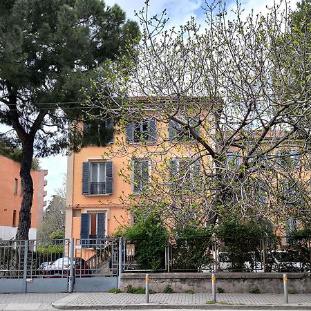 Tupertu Sant'Orsola - Centro Apartman Bologna Kültér fotó