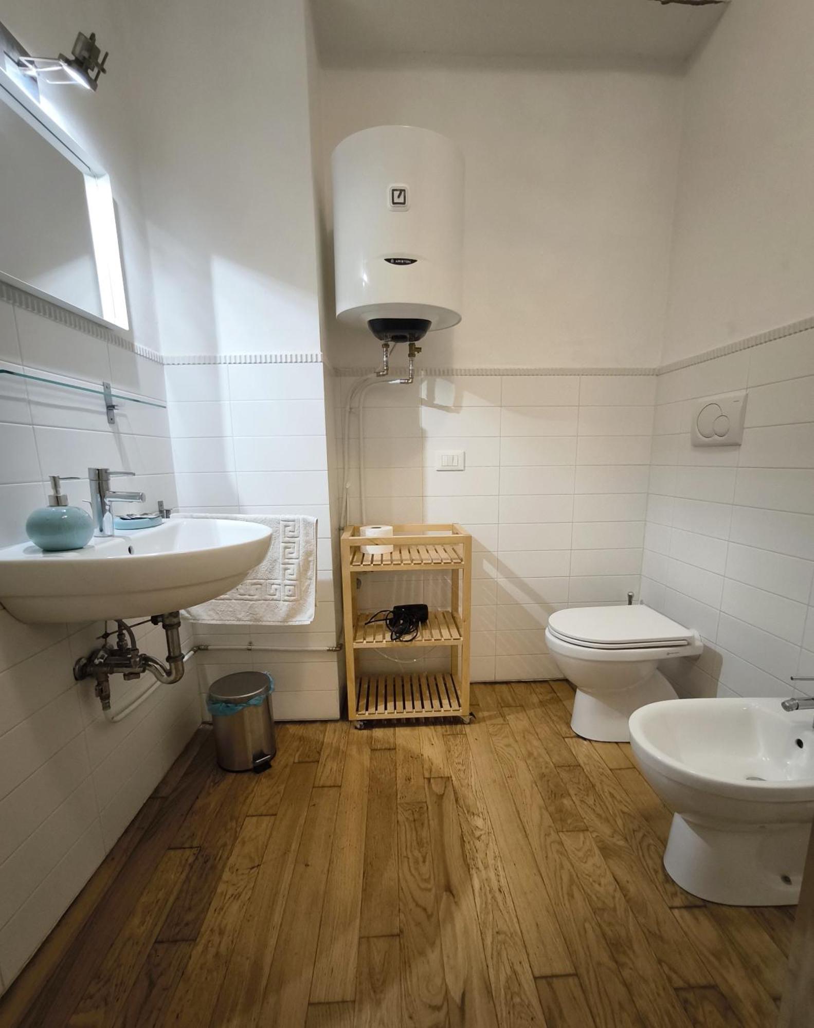 Tupertu Sant'Orsola - Centro Apartman Bologna Kültér fotó